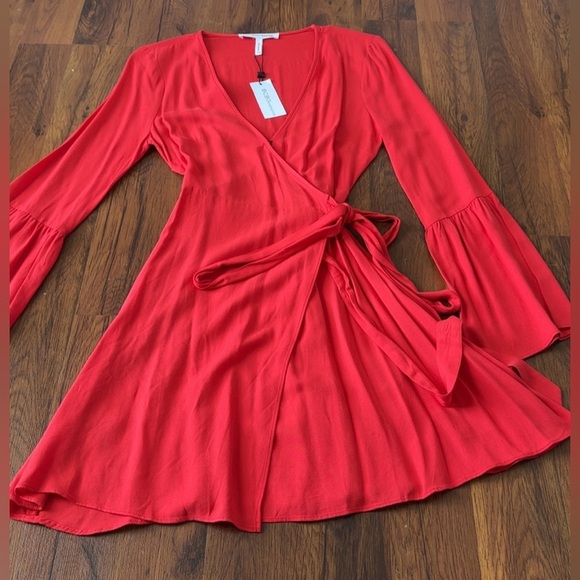 BCBGeneration Vibrant Red Long Sleeve Dress - Picture 11 of 13